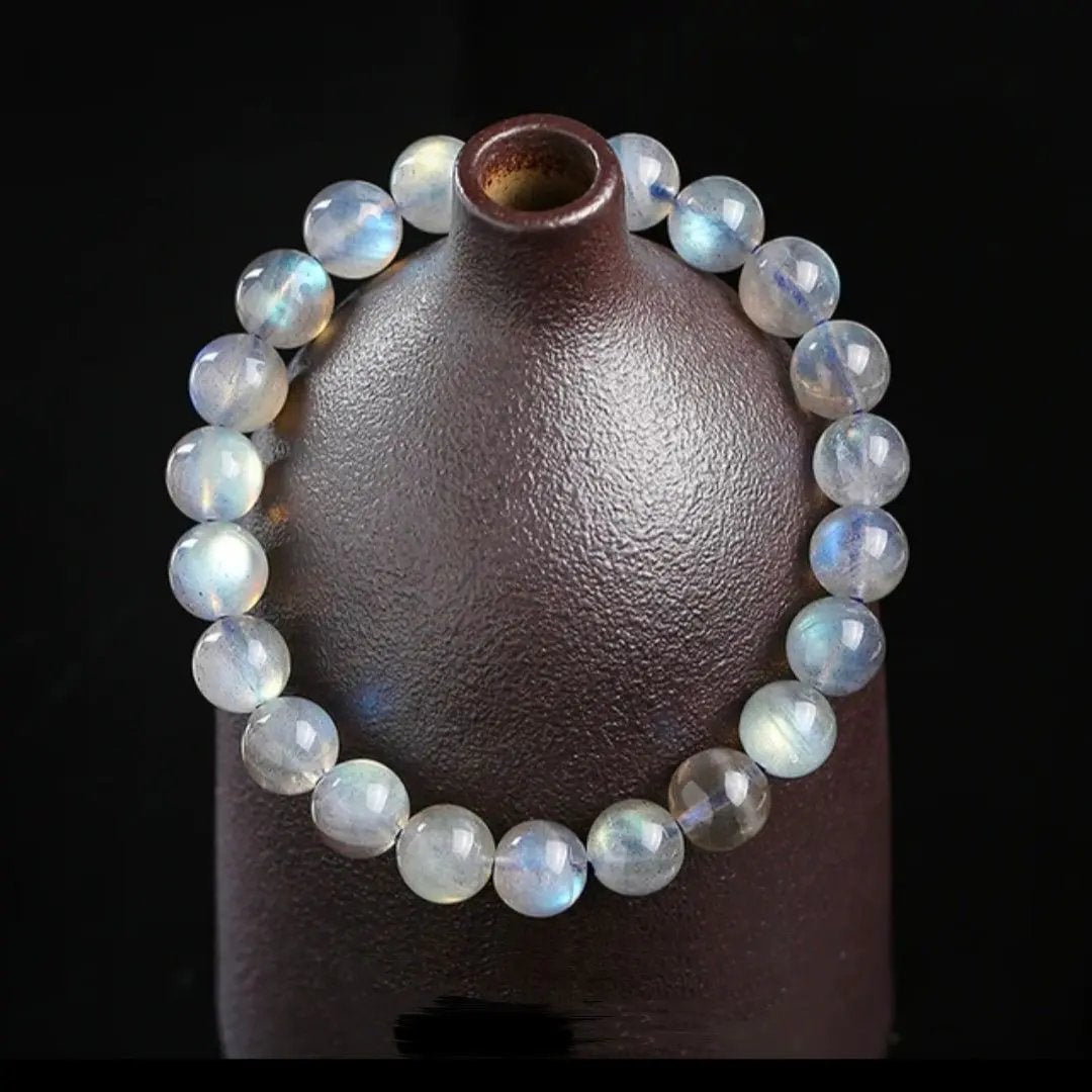 Natural labradorite beaded bracelet for third eye chakra meditation and spiritual practice