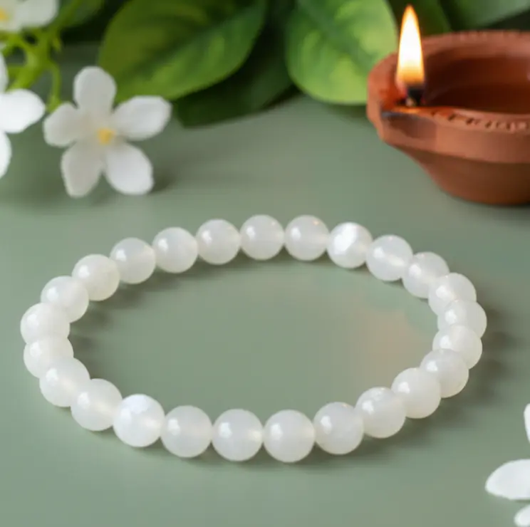 White Moonstone Bracelet – natural crystal bracelet for emotional balance, feminine energy and attracting love