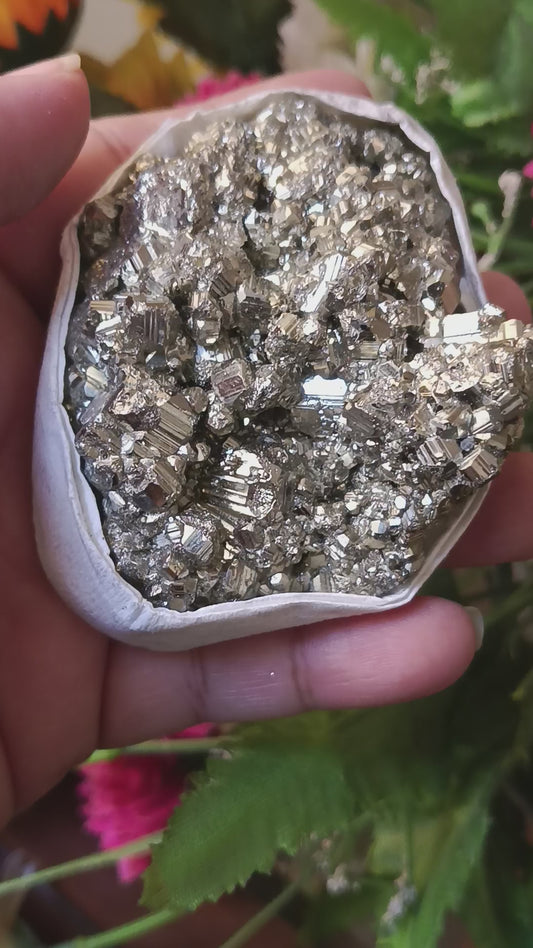 PERUVIAN PYRITE ABUNDANCE