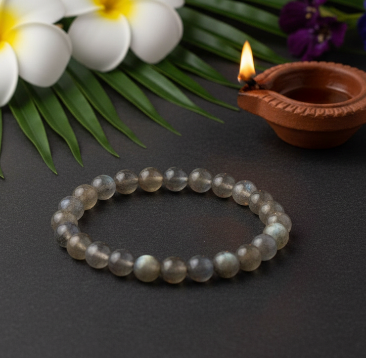 Rare labradorite Bracelet 
High Quality natural labradorite Bracelet 